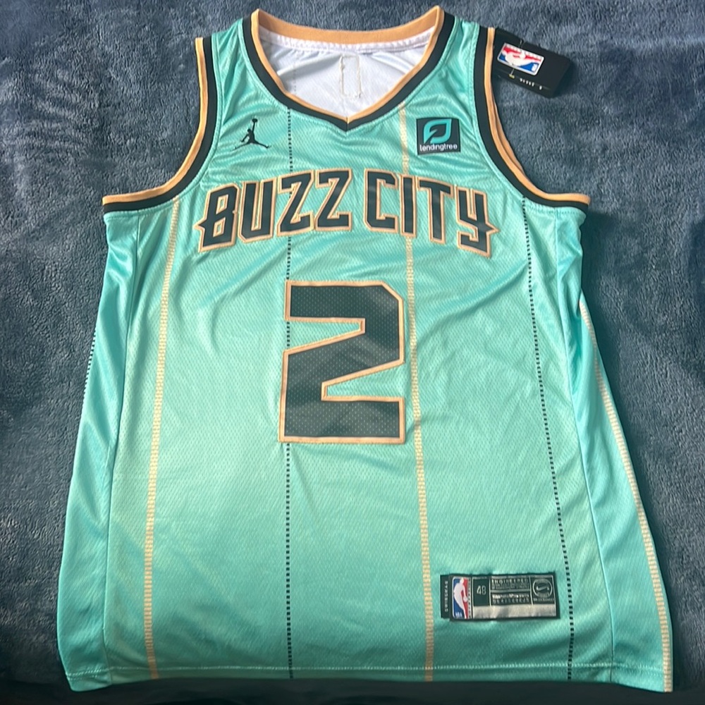 Authentic Nike Dri Fit LaMelo Ball jersey sz 48